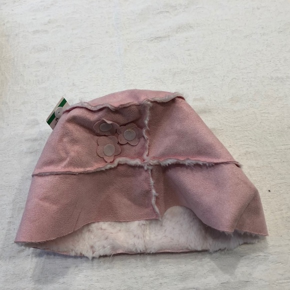 Adorable Warm Little Girl Hat***Large - Picture 4 of 4